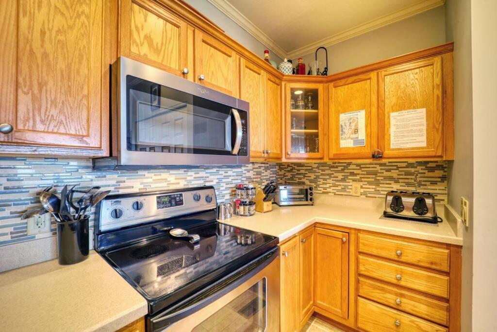 Bucket List Views Sugar Mountain Private Condo - 2Bed, 2Bath, Sleeps 6, Panoramic Views Of Mountains From Large Deck, Short Drive To Shopping, Restaurants, Cafes & Banner Elk Town المظهر الخارجي الصورة