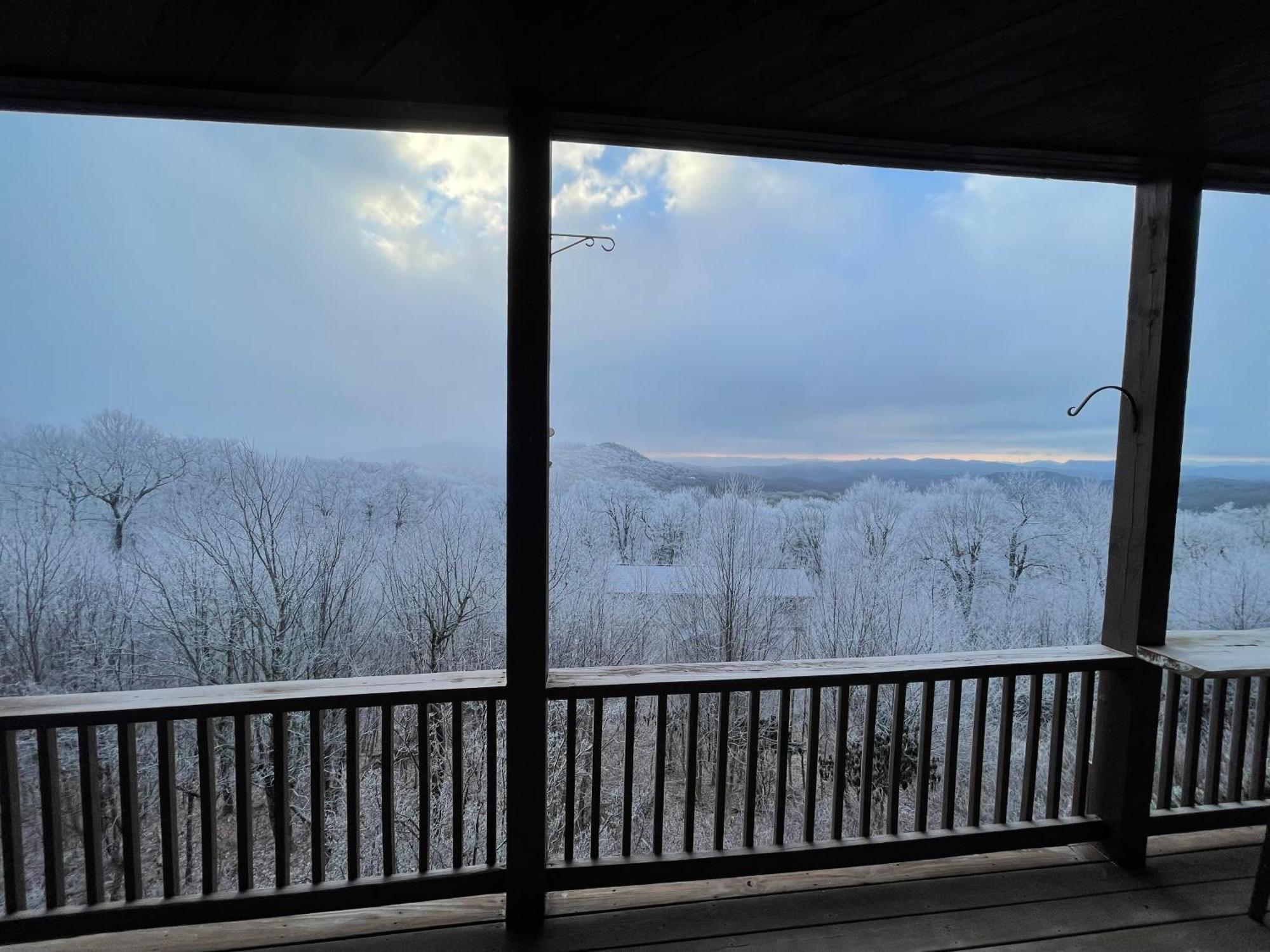 Bucket List Views Sugar Mountain Private Condo - 2Bed, 2Bath, Sleeps 6, Panoramic Views Of Mountains From Large Deck, Short Drive To Shopping, Restaurants, Cafes & Banner Elk Town المظهر الخارجي الصورة